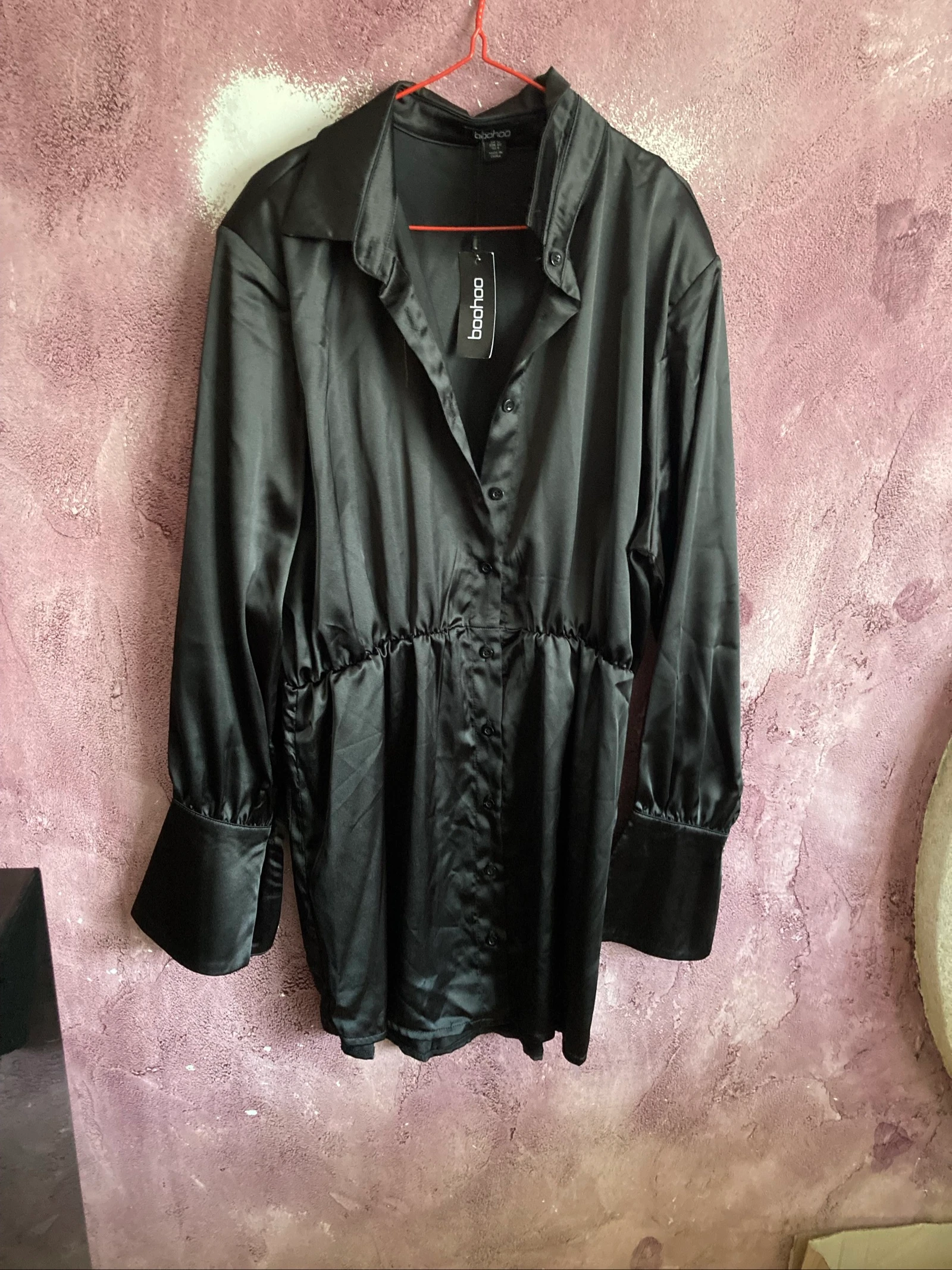 Très jolie robe chemise taille 40